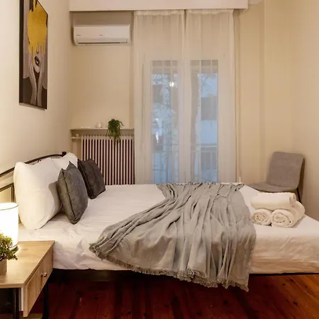 Apartment Royal At Agia Sofias Thessaloniki