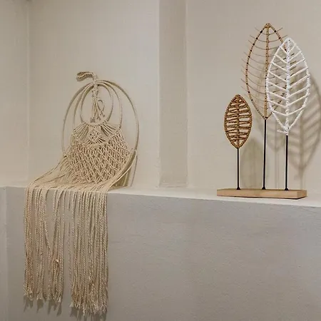 Royal At Agia Sofias Apartment