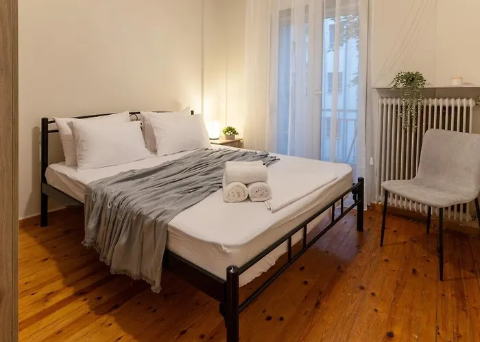Apartament Royal At Agia Sofias Saloniki