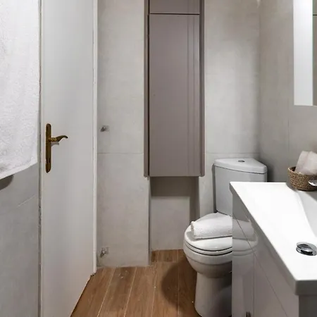 Apartmán Royal At Agia Sofias Soluň